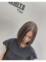 アンダーバーホワイト 西宮店(_WHITE) ミルクティーベージュハイライトカラー