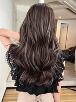 ヨロ 小岩(YOLO) ハイライトカラーミルクティーベージュケアブリーチダブルカラー