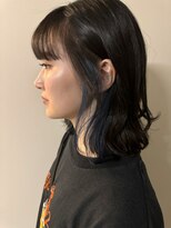 ノラ シブヤ(NORA)&nbsp;ミディアムレイヤー/レイヤーカット/ブルーカラー