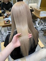 アリスバイブランニューリブ 難波店(ALICE by Brandnew×LIV)&nbsp;ホワイトベージュ