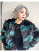 天神美容室&nbsp;【KASUMI天神美容室】冬色×ハイトーン×海外ヘア