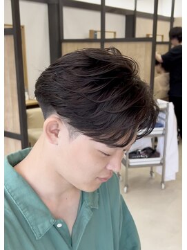 メンズギフト(men's GIFT) 刈り上げツーブロックフェザーパーマメンズマッシュショート