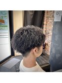 ツイストアップバング