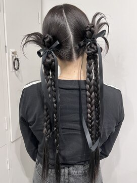 ディーバ 渋谷(D.I.E.V.A) 韓国 ツインカチモリヘアセット 渋谷Y2K