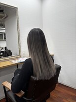 グランルッソ 岡山駅前(GRAN LUSSO)&nbsp;岡山バレイヤージュ/筋感細めグレー