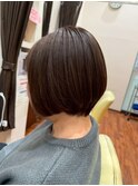 丸みショート顔周りカット小顔カット大人ボブ艶カラー