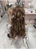 ルーズハーフアップ