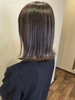 キー(Kii) 肩ボブ×ハイライト