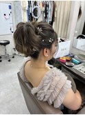 ポニーテール風アップ
