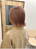 切りっぱなしボブピンクベージュミルクティーベージュ