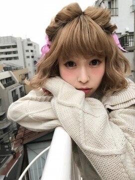 ジーナ 赤羽(XENA) ミルクティーブロンド/顔型別ヘアスタイル特集/簡単ヘアアレンジ