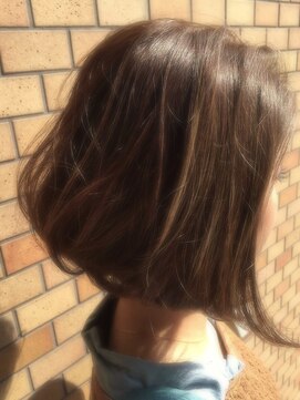 ジュビリー(jubilee) 【jubilee】前下がりボブ×ハイライト