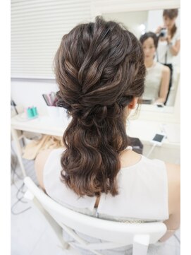 リサ 恵比寿(risa.) 上品ゆるふわネオハーフ