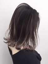 レアレア ヘアアンドライフ(LeaLea) エアリー感たっぷりのゆるふわ外ハネスタイル