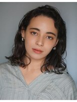 トレイル バイ ローバー(trail by ROVER)&nbsp;抜け感　ミディアムヘア