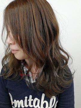 ポンテ 那珂川店(ponte) 程よいアッシュ感のミディアムレイヤー