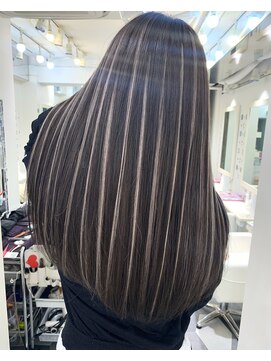 ラピス 千葉(Lapis) アッシュブラック×シールハイライト