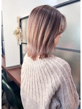 プチメゾントウキョウ(Petit Maison Tokyo) ミルクティグレージュ_シャドールーツカラー