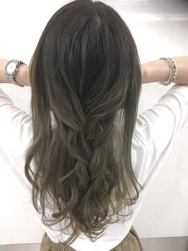 ランダ(LANDA.) バレイヤージュ×カーキ