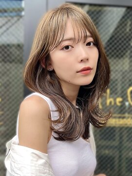 ザシー おおたかの森(The C) オリーブベージュ　ミディアムレイヤー　シースルー前髪