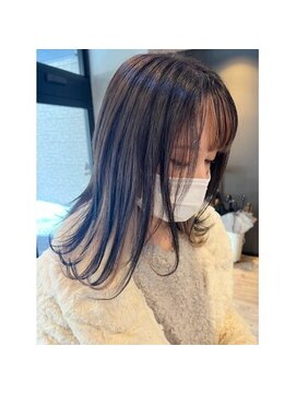 エイト 金沢店(EIGHT kanazawa) 白×黒