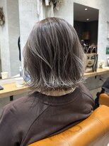 ラック(LUCK)&nbsp;[船橋/ブリーチ/ハイライト/インナーカラー/ダブルカラー］