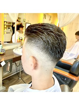 スギモト(Sugimoto) フェードカット