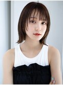 シンプルストレートぱっつん前髪フェイスレイヤー愛されショート