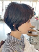 アトリエ エス atelier es HAIRDESIGN&nbsp;ハンサムショート/黒髪ショート/ひし形シルエット/ショートボブ