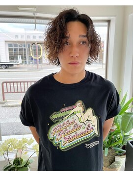 レノ 直江店(RENO) ミディアムウルフ×スパイラル