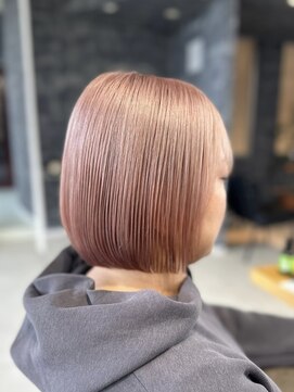 ラウル(Laulu) 黒髪/ボブルフ/ネビージュ/小顔/ワンレン/佐倉/髪質改善/前髪