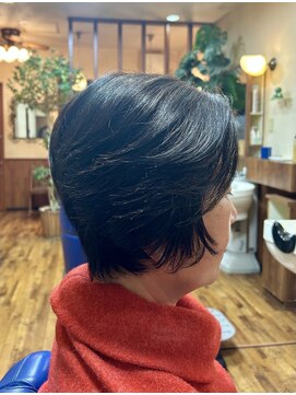 髪工房 ショートカット/グレイカラー/シェービンング/エステ