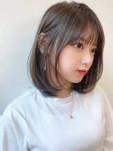 ポーチバイハニー オモテサンドウ(PORCH by HONEY omotesando) レイヤーボブロブ長めボブオリーブベージュ小顔レイヤー髪質改善