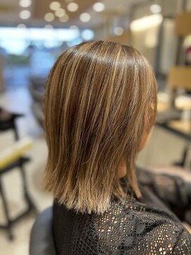 アース オーセンティック 越谷レイクタウン店(EARTH Authentic) レディースボブ脱白髪染め　20代30代40代50代