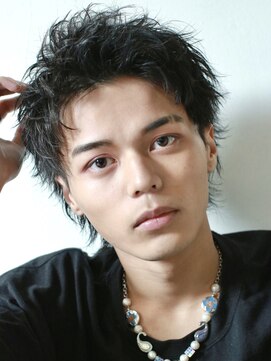 アドール(ADOR) 【ADOR＊HIRO】スパイキーショートウルフ