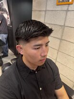 フランクスバーバー アンド ビアークラブ(FRANK'S BARBER and BEER CLUB)&nbsp;スパイキーショート/フェザーパーマ/サーフカール/有楽町