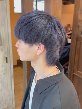 モアムー(Moremuu) 【長尾】ウルフカット×バイオレット