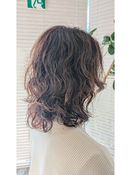 アース 三田南ウッディタウン店(HAIR&MAKE EARTH) 秋の大人可愛い◎くせ毛風パーマ小顔ミディ　10/24