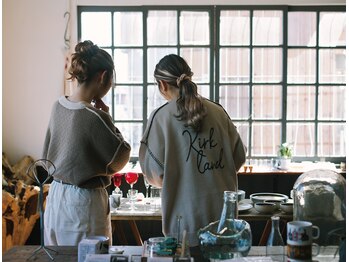 ウルー 博多店(uruu)の写真/普段使いできるヘアセットはプロがいる《uruu》へ。いつだって女性らしさを大切に―。
