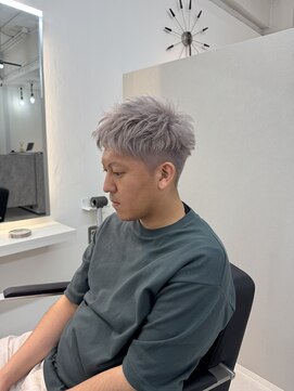 オン(on.) ハイトーン シルバー