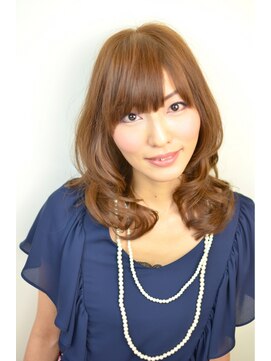 オーガスト ヘア ネイル(AUGUST hair nail) ネオレイヤーカール