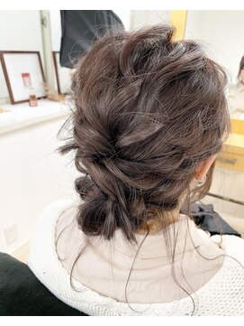 アンフィドットドゥルドゥ(AnFye.dueldo) 【AnFye.dueldo]パーティーヘアセット