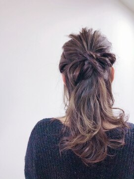 ヘアーリゾート ラ シック(hair resort La chiq) ハーフアップ