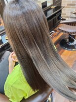 ルシエ(LUCIE)&nbsp;ブリーチ必須のアッシュベージュ