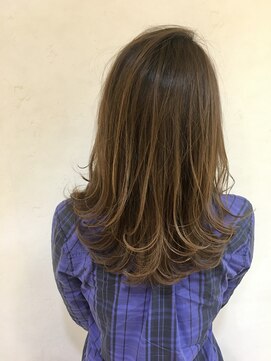 イソラヘアアトリエ(Isola hair atelier) 【Isola】レイヤー×ロング