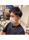 ツーブロックマッシュアップバングコンマヘアスキンフェード