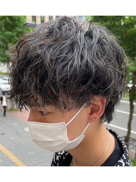 フリーダム(freedom) メンズパーマ