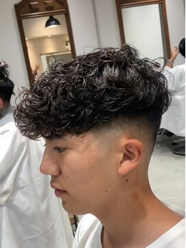 グルーマーズトウキョウ 渋谷店(GROOMER/S TOKYO) スペインカール