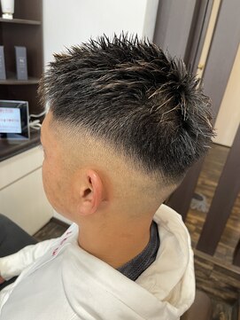 グラスヘア 流川店(Grass Hair) スキンフェードショートスタイル