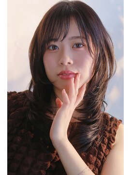 ベレッタ 松井山手店(veretta.) 柔らかさ×ツヤ感で魅せるレイヤー